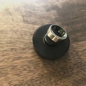 OURA RING (GEN 2) size 8
